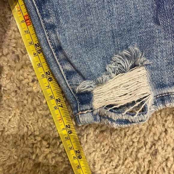 Frame Le High Skinny Jeans in Hidalgo Chewed Hem - Picture 8 of 9